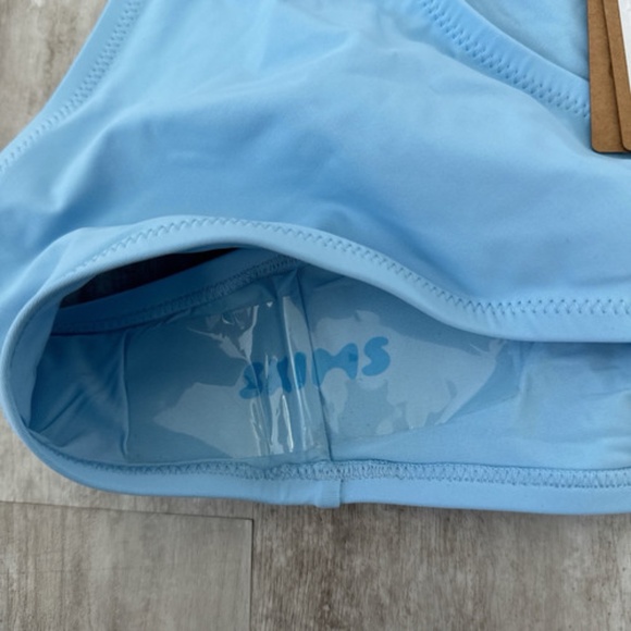 SKIMS Women’s Recycled Swim Cheeky Micro Tanga Color Iris Blue Size 4X NWT - Picture 4 of 4